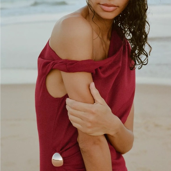 🔥🔥Zara Burgundy Off-Shoulder Dress (Linen blend) - Picture 7 of 7